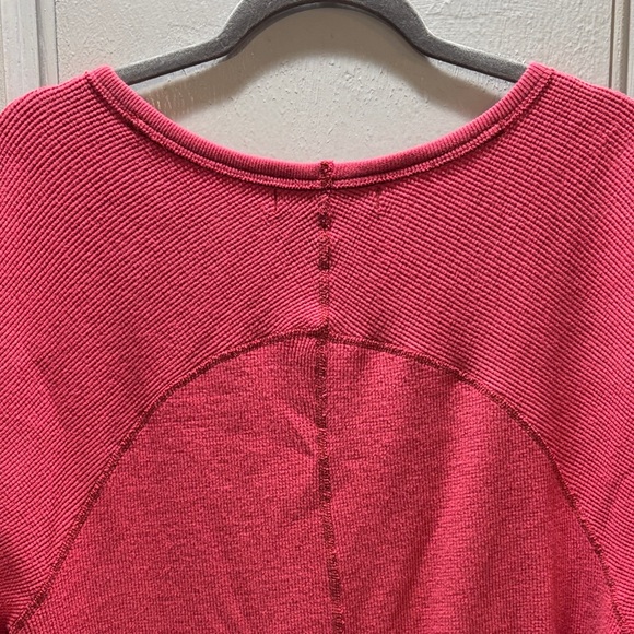 Free People We The Free Amelia Coral Long Sleeve Top High Low 100% cotton size M - Picture 6 of 11